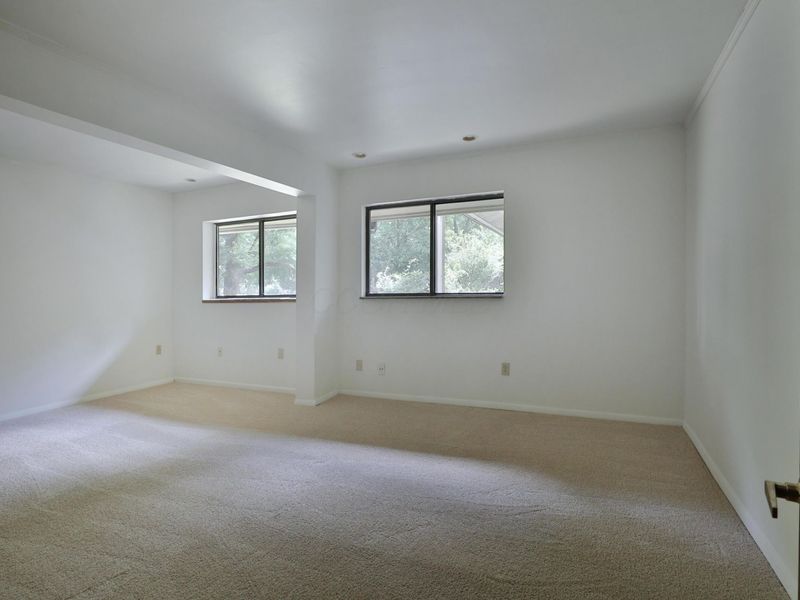 519 E Cooke Road , Columbus, OH 43214 Photo 25