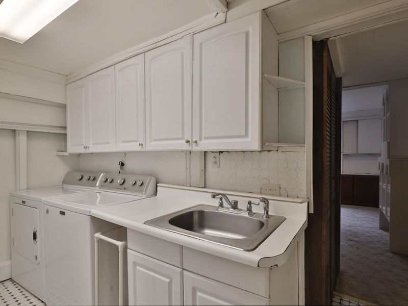 519 E Cooke Road , Columbus, OH 43214 Photo 33