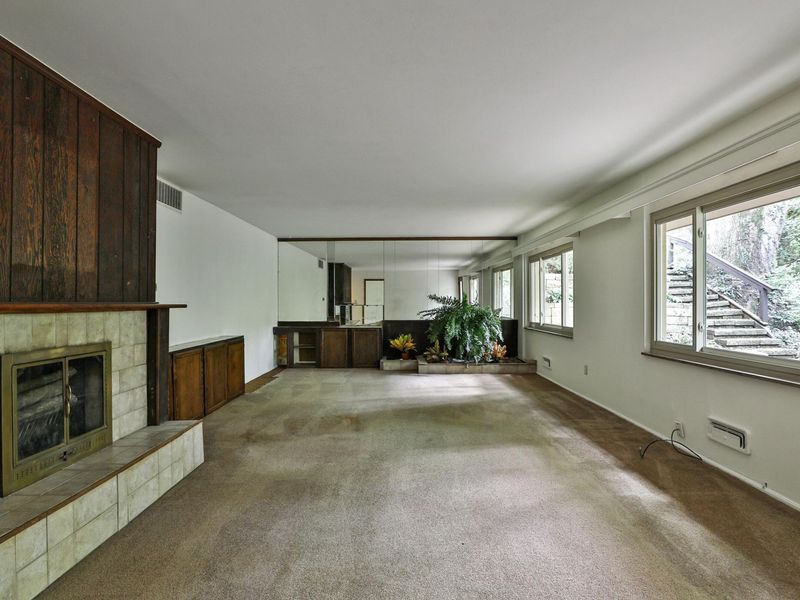 519 E Cooke Road , Columbus, OH 43214 Photo 38