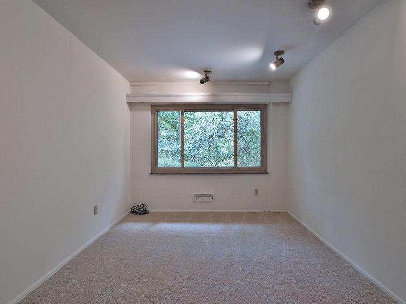 519 E Cooke Road , Columbus, OH 43214 Photo 40