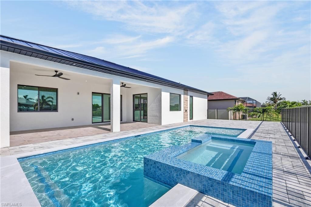 2525 Surfside Blvd , Cape Coral, FL 33914 Photo