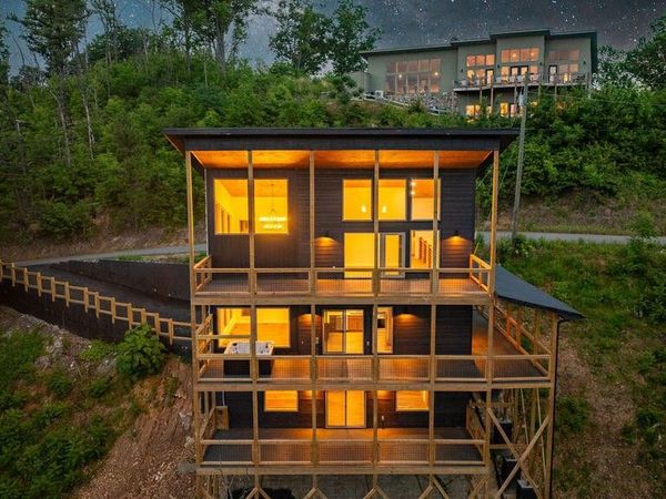 3225 Emerald Springs Loop , Sevierville, TN 37862