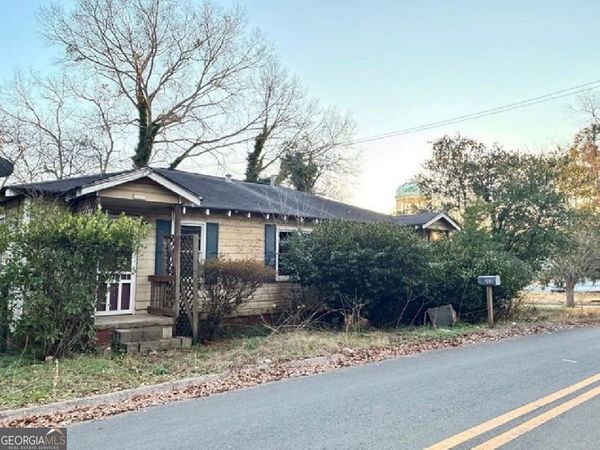 608 E Wall Street, Griffin, GA 30223