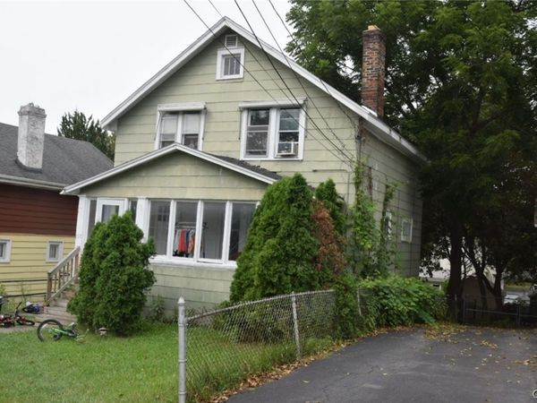 118 Champlin Drive, Syracuse, NY 13206