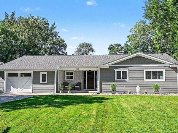67855 Lake Trail, Lakeville, IN 46536