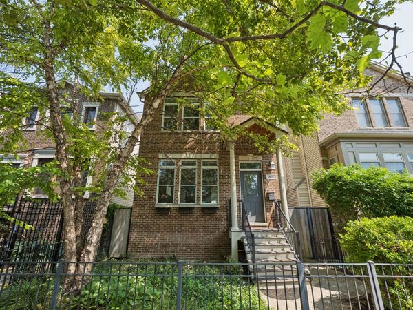 2041 N Whipple Street , Chicago, IL 60647