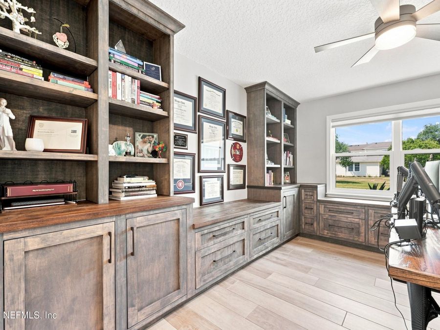 Property Image 37