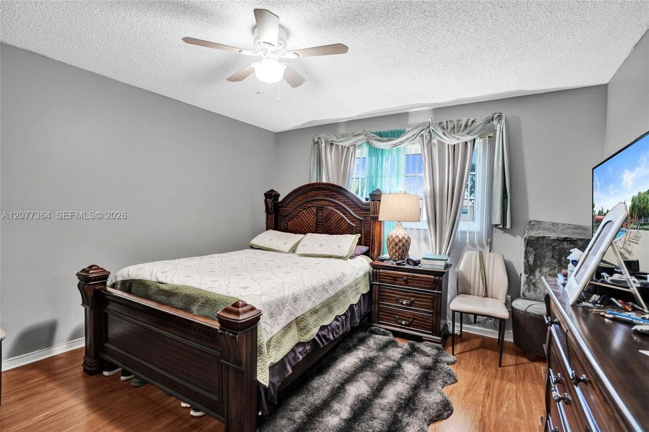 5961 NW 61st Ave , Unit 310, Tamarac, FL 33319 Photo