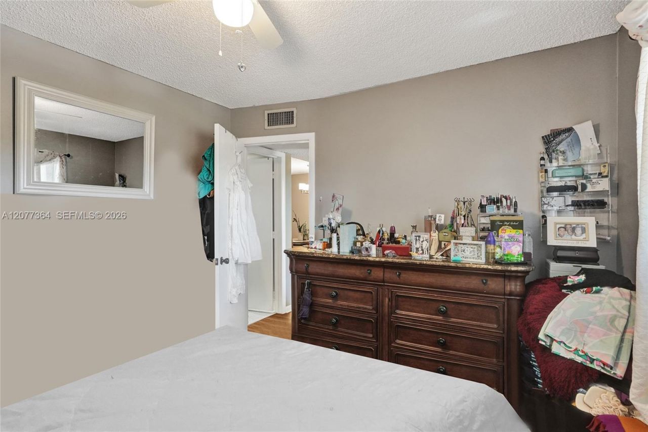 5961 NW 61st Ave , Unit 310, Tamarac, FL 33319 Photo