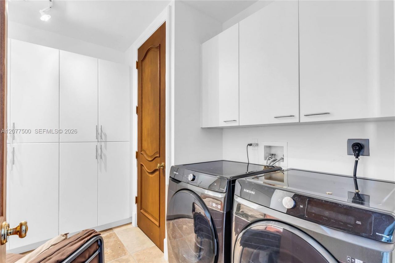791 Crandon Blvd , Unit PH04, Key Biscayne, FL 33149 Photo