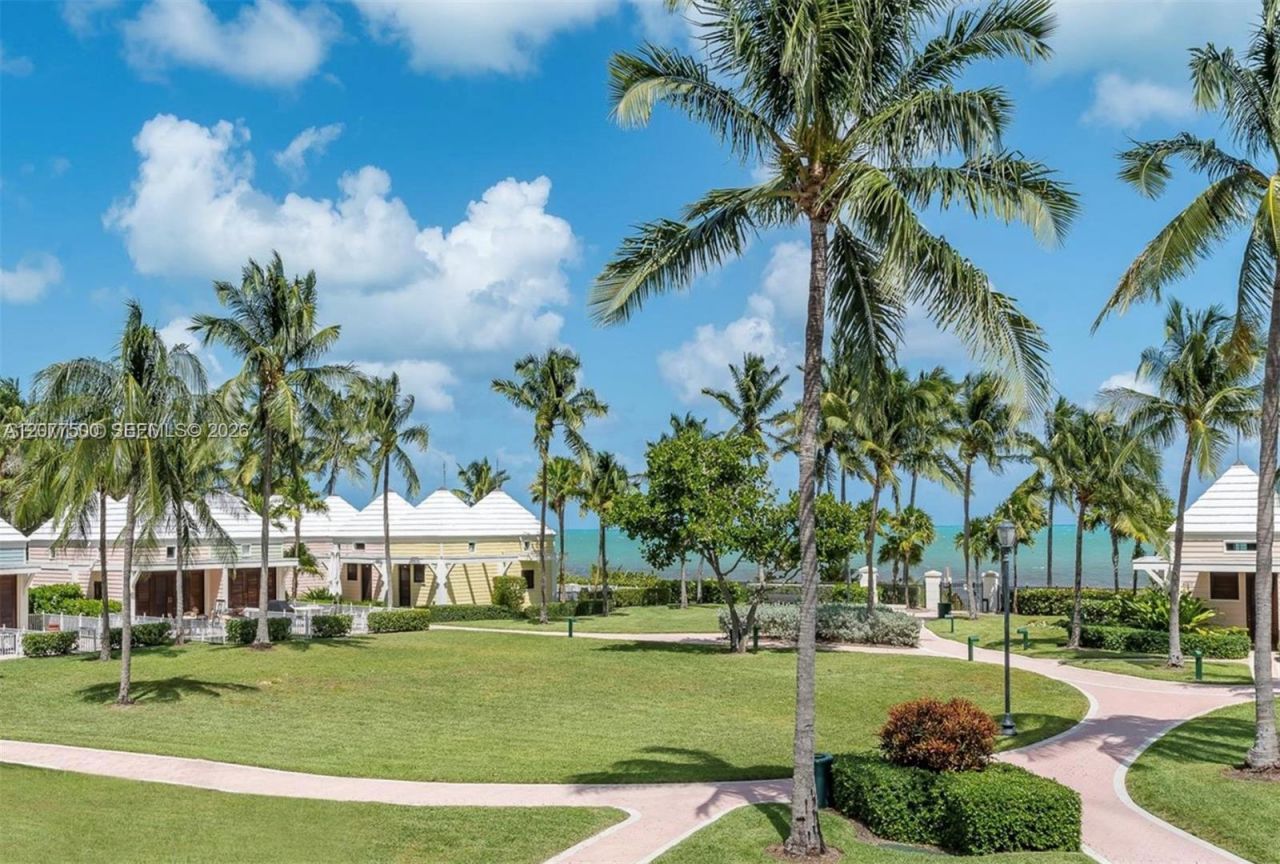 791 Crandon Blvd, Unit PH04, Key Biscayne, FL 33149 Photo