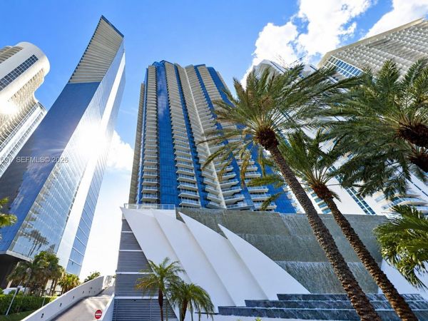 17121 Collins Ave, Unit 1007, Sunny Isles Beach, FL 33160