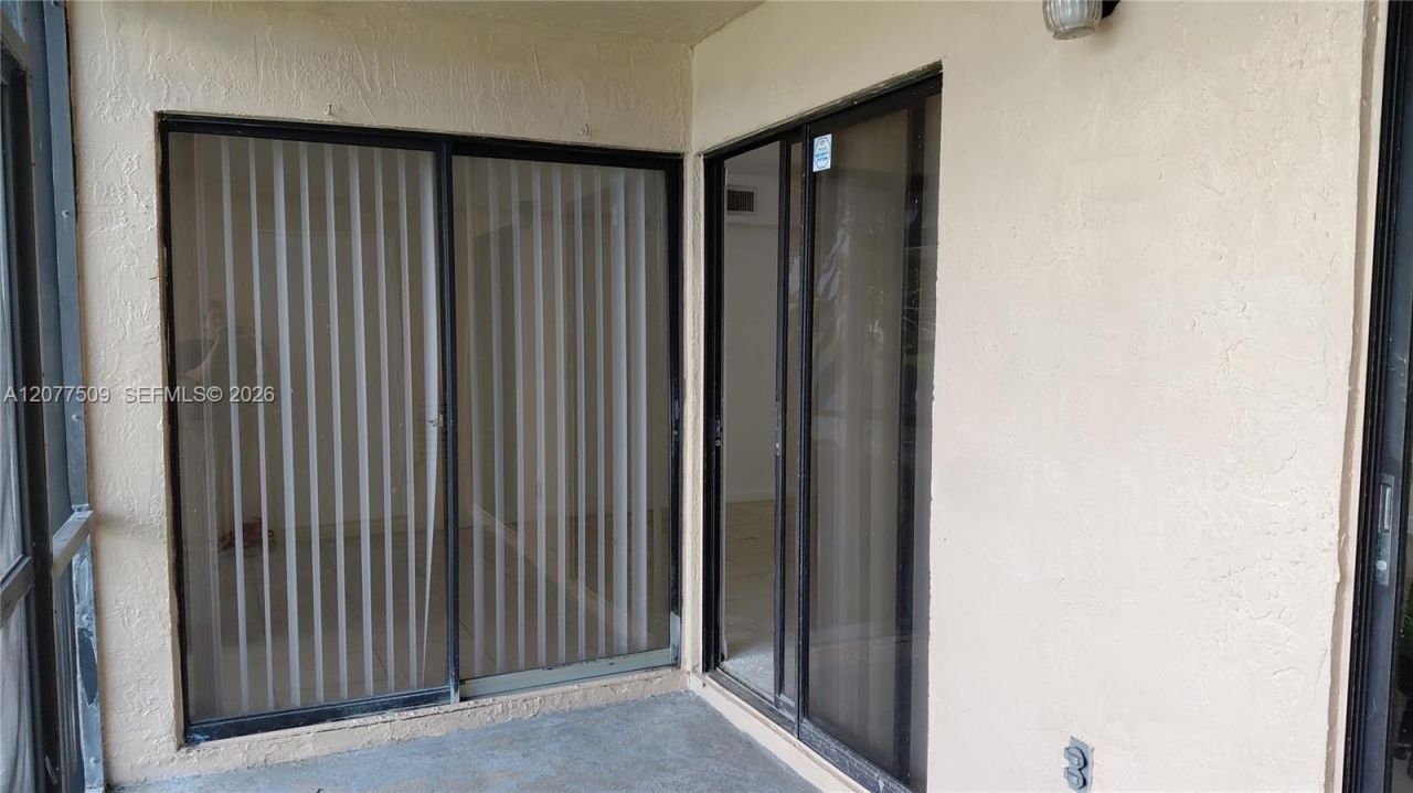 820 N Franklin Ave, Unit 820J, Homestead, FL 33034 Photo