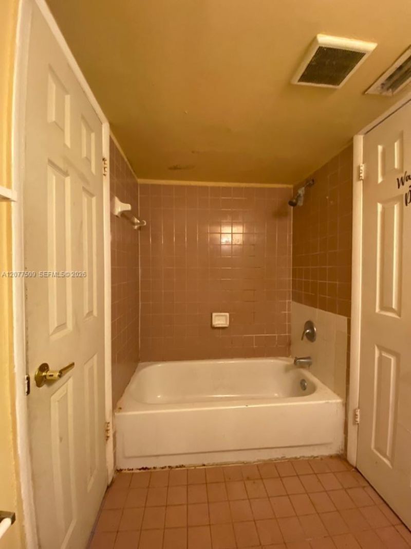 820 N Franklin Ave, Unit 820J, Homestead, FL 33034 Photo