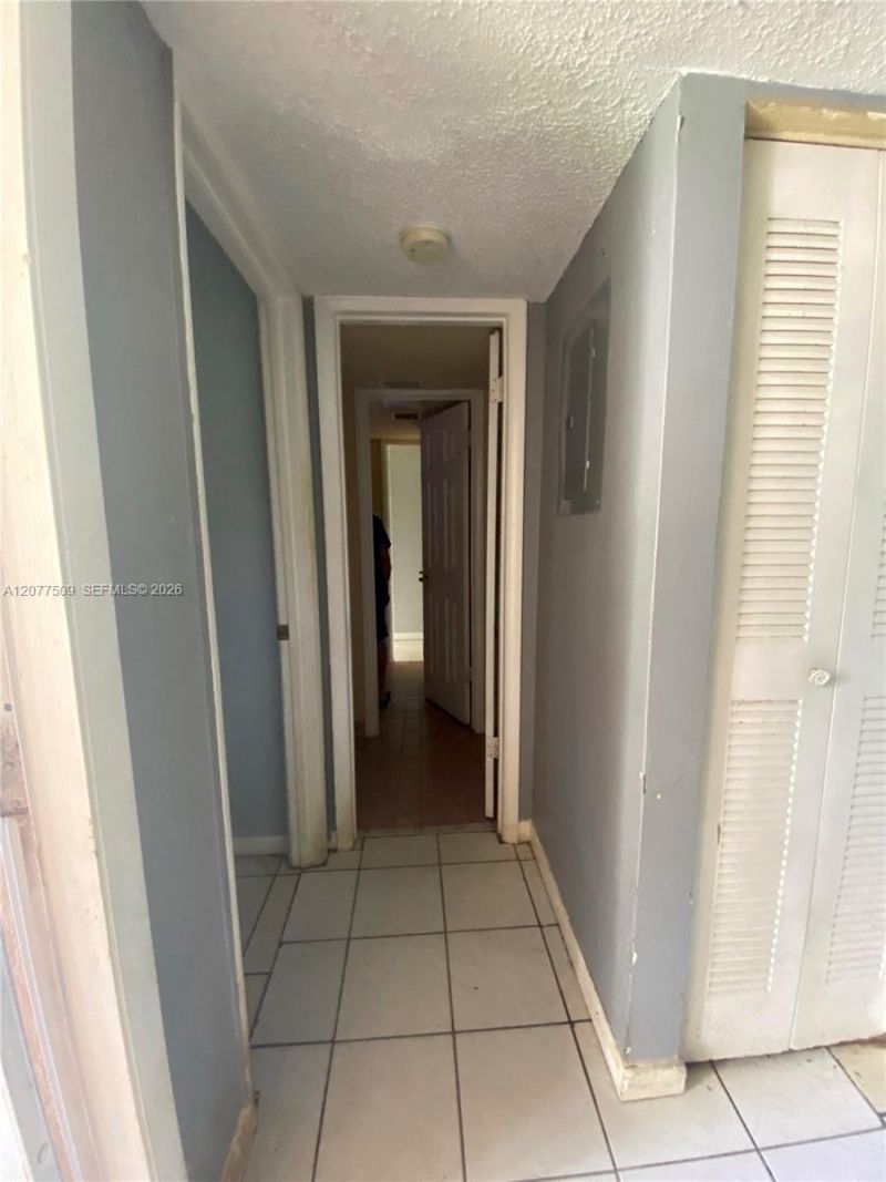 820 N Franklin Ave, Unit 820J, Homestead, FL 33034 Photo