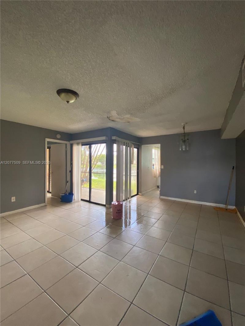 820 N Franklin Ave, Unit 820J, Homestead, FL 33034 Photo