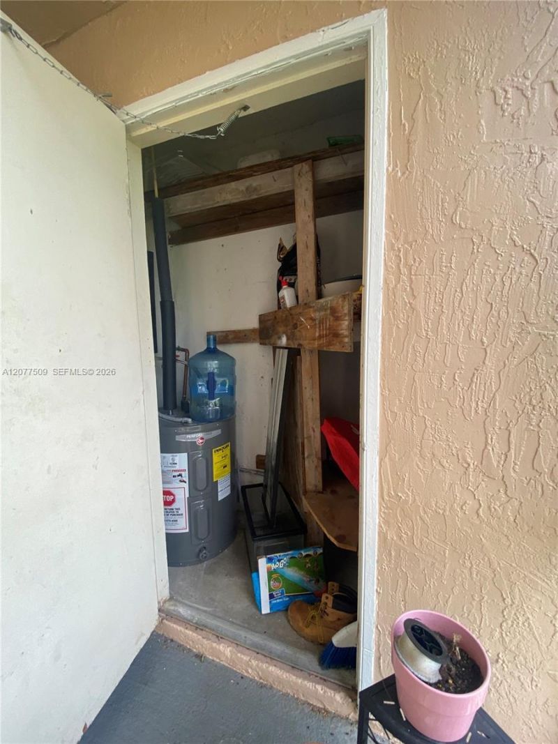 820 N Franklin Ave, Unit 820J, Homestead, FL 33034 Photo