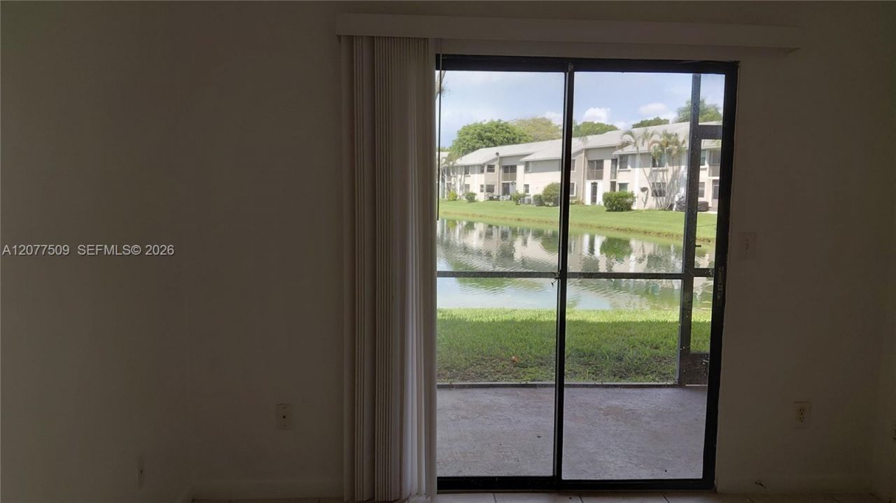 820 N Franklin Ave, Unit 820J, Homestead, FL 33034 Photo