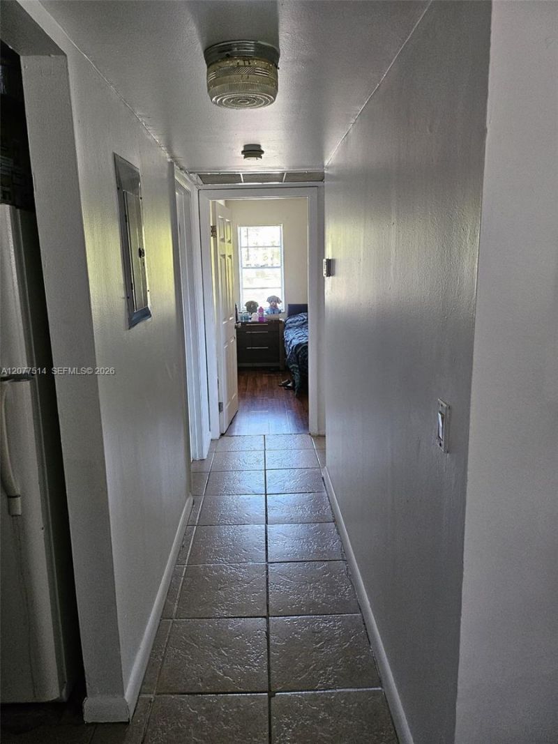 1838 Abbey Rd , Unit 208, West Palm Beach, FL 33415 Photo
