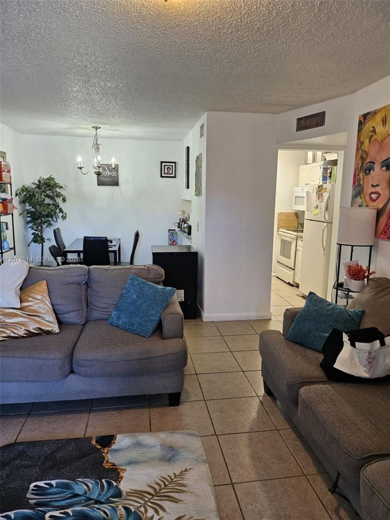 1838 Abbey Rd , Unit 208, West Palm Beach, FL 33415 Photo