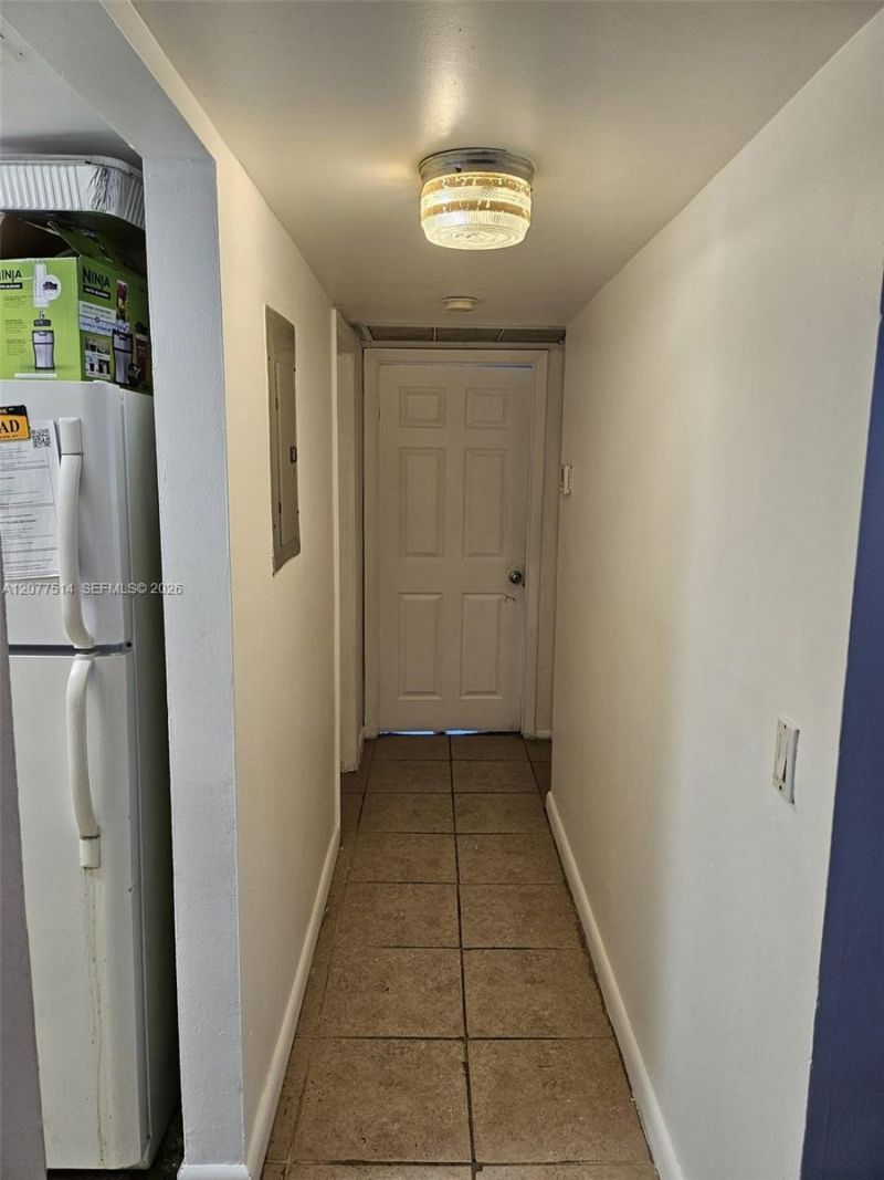 1838 Abbey Rd , Unit 208, West Palm Beach, FL 33415 Photo
