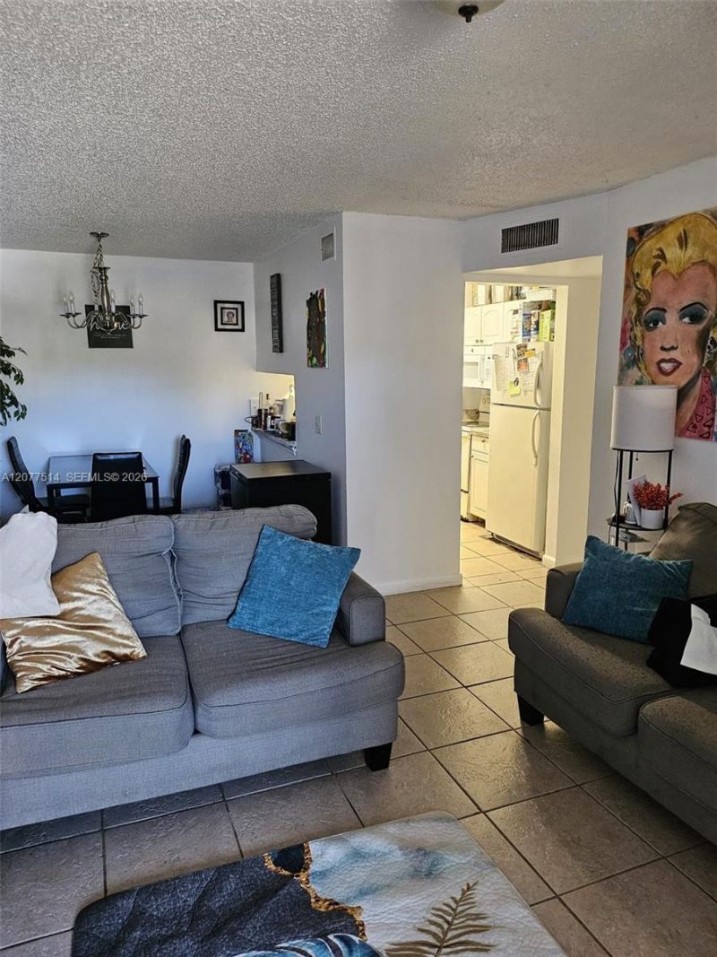 1838 Abbey Rd , Unit 208, West Palm Beach, FL 33415 Photo