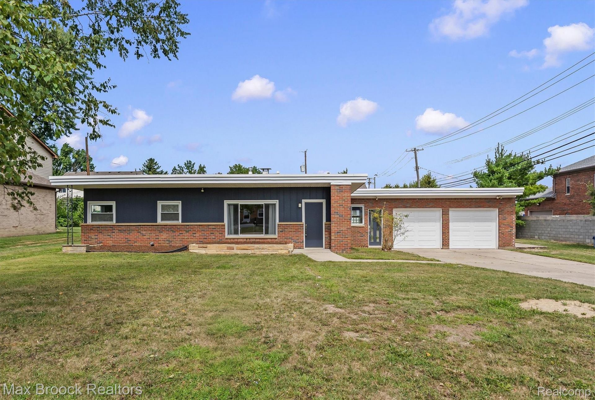 40 Regents Drive, Troy, Mi 48084 Main Photo