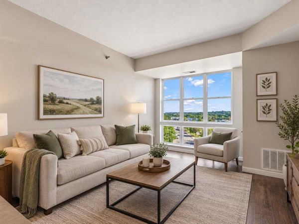 2650 University Avenue W, Unit 523, Saint Paul, MN 55114
