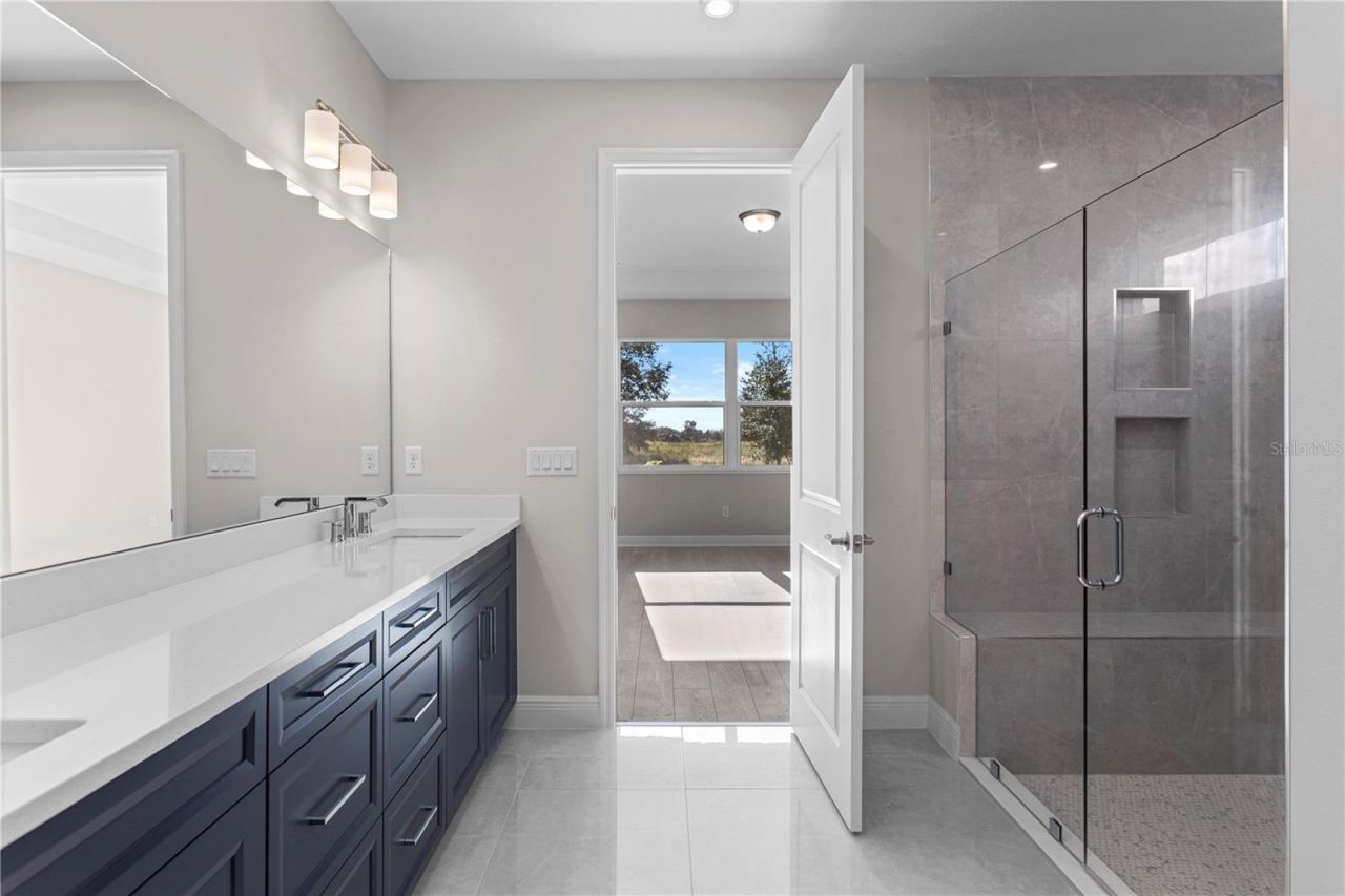1727 Point Grace Road , Tavares, FL 32778 Photo