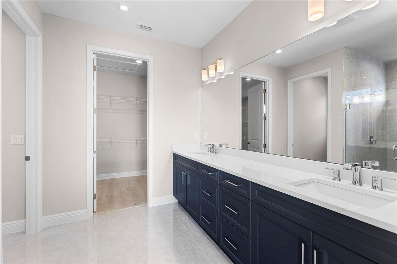 1727 Point Grace Road , Tavares, FL 32778 Photo