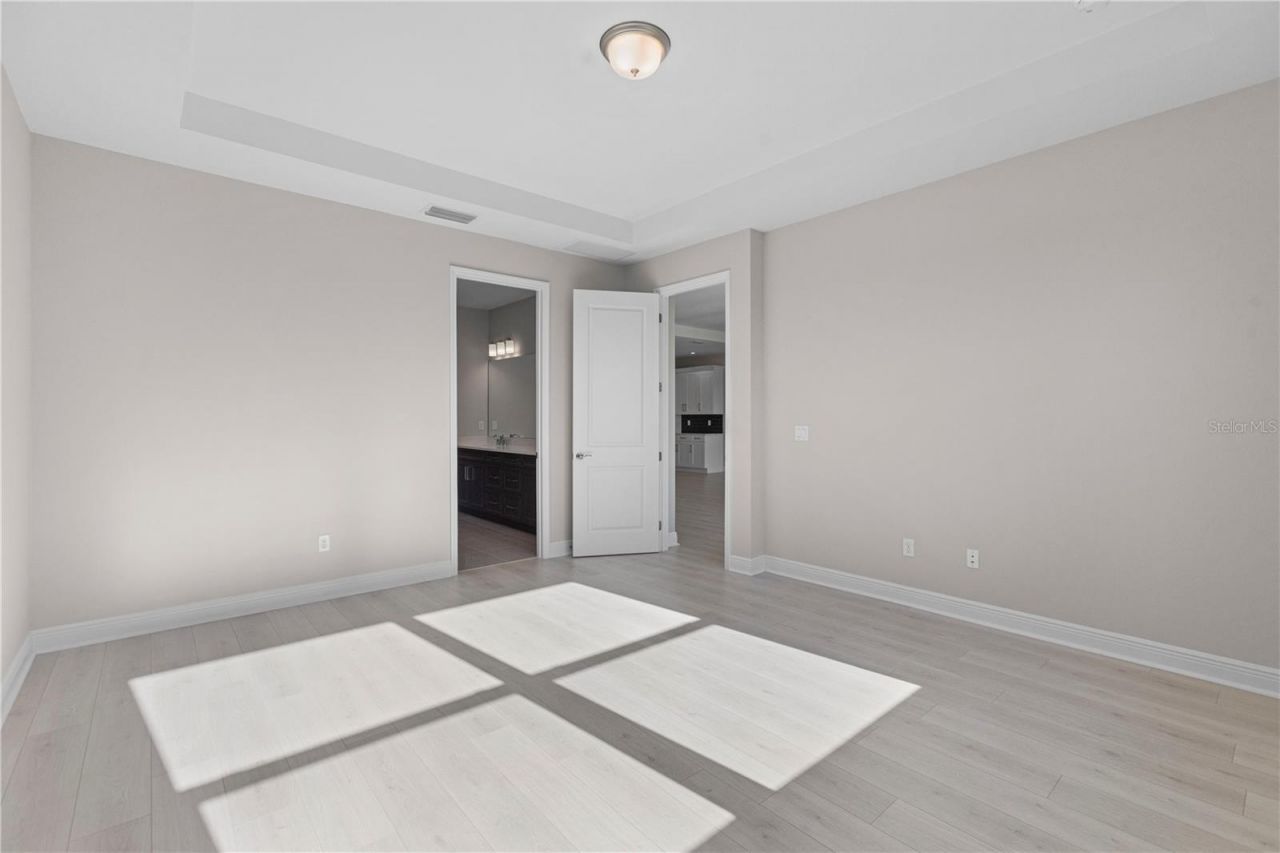 1727 Point Grace Road , Tavares, FL 32778 Photo