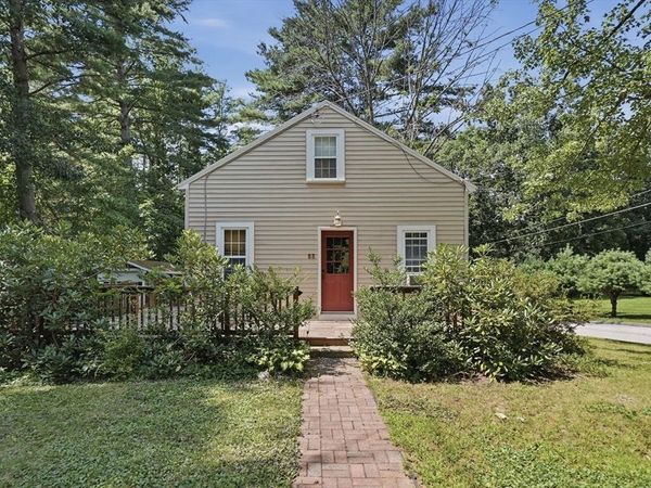 83 New Boston Road, Sturbridge, MA 01566