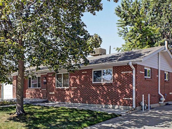 2145 S Fenton Street, Denver, CO 80227