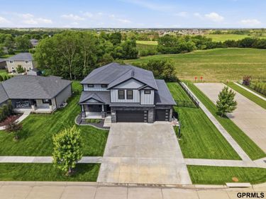 1111 Terrace View Drive, Hickman, NE 68372