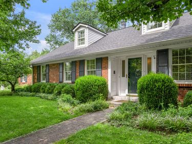 2153 Island Drive, Lexington, KY 40502