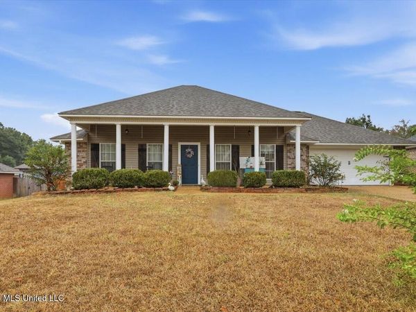 578 Eaglewood Drive, Florence, MS 39073