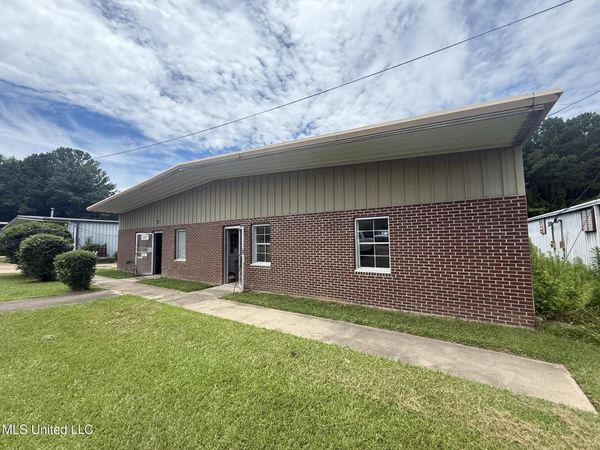 112 Riley Drive, Jackson, MS 39209