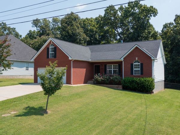 2310 Discovery Ct , La Vergne, TN 37086
