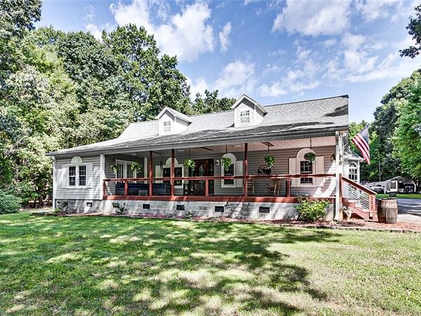2207 Millcroft Road, Pleasant Garden, NC 27313