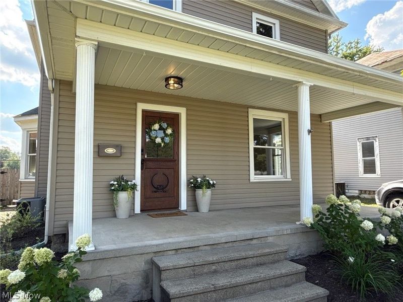 1326 N Wooster Avenue, Dover, OH 44622 Photo 1