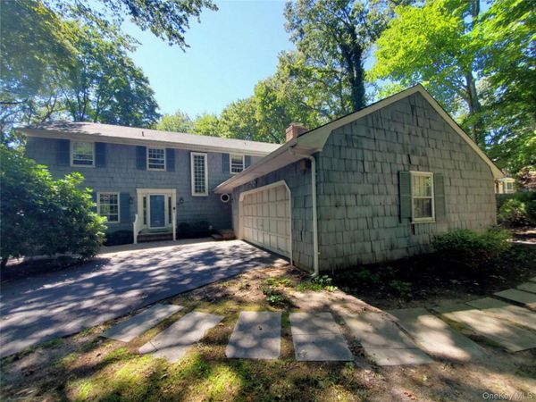 31 Sands Lane , Port Jefferson, NY 11777