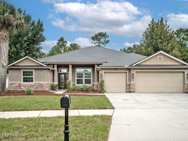 4311 SHERMAN HILLS Parkway, Jacksonville, FL 32210