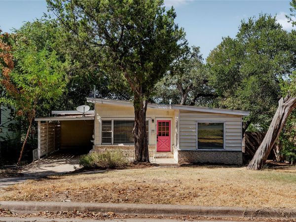 2111 W 10th ST, Austin, TX 78703