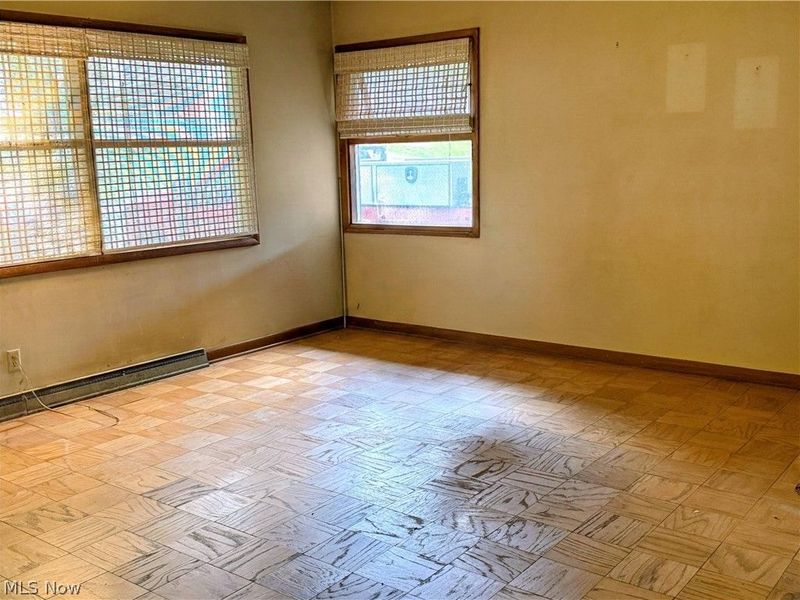 846 2nd Street SE, New Philadelphia, OH 44663 Photo 3