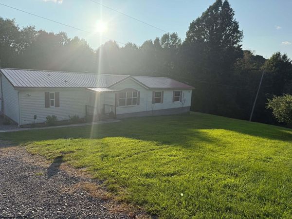 165 Everson Lane, Volga, WV 26238