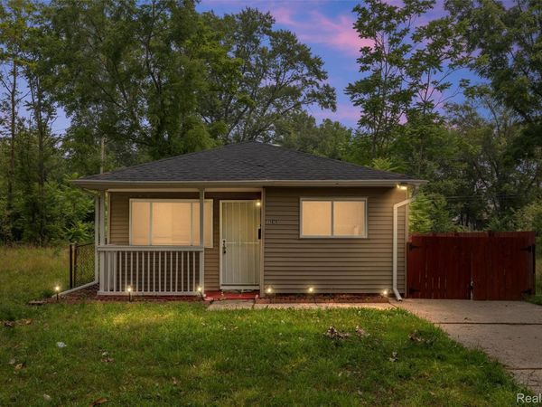 15824 Dacosta Street , Detroit, Mi 48223