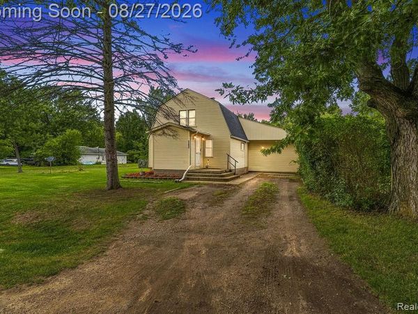 5363 Sitka Street, Burton, Mi 48519