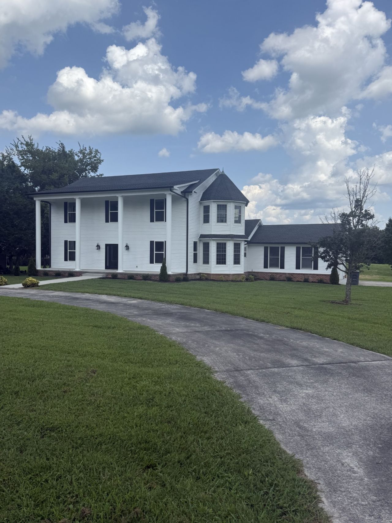 217 Wilson Ln, Mc Minnville, TN 37110 Main Photo