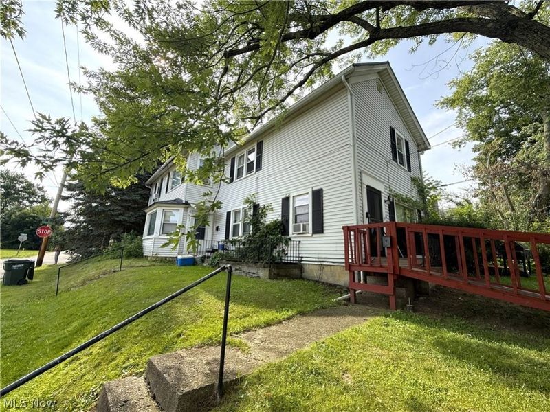 805 S Linden Avenue, Alliance, OH 44601 Photo 3