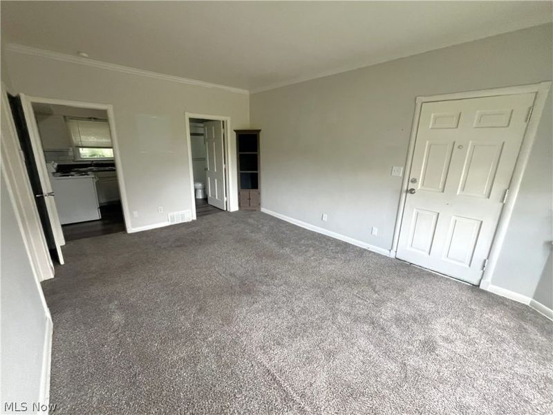 805 S Linden Avenue, Alliance, OH 44601 Photo 8
